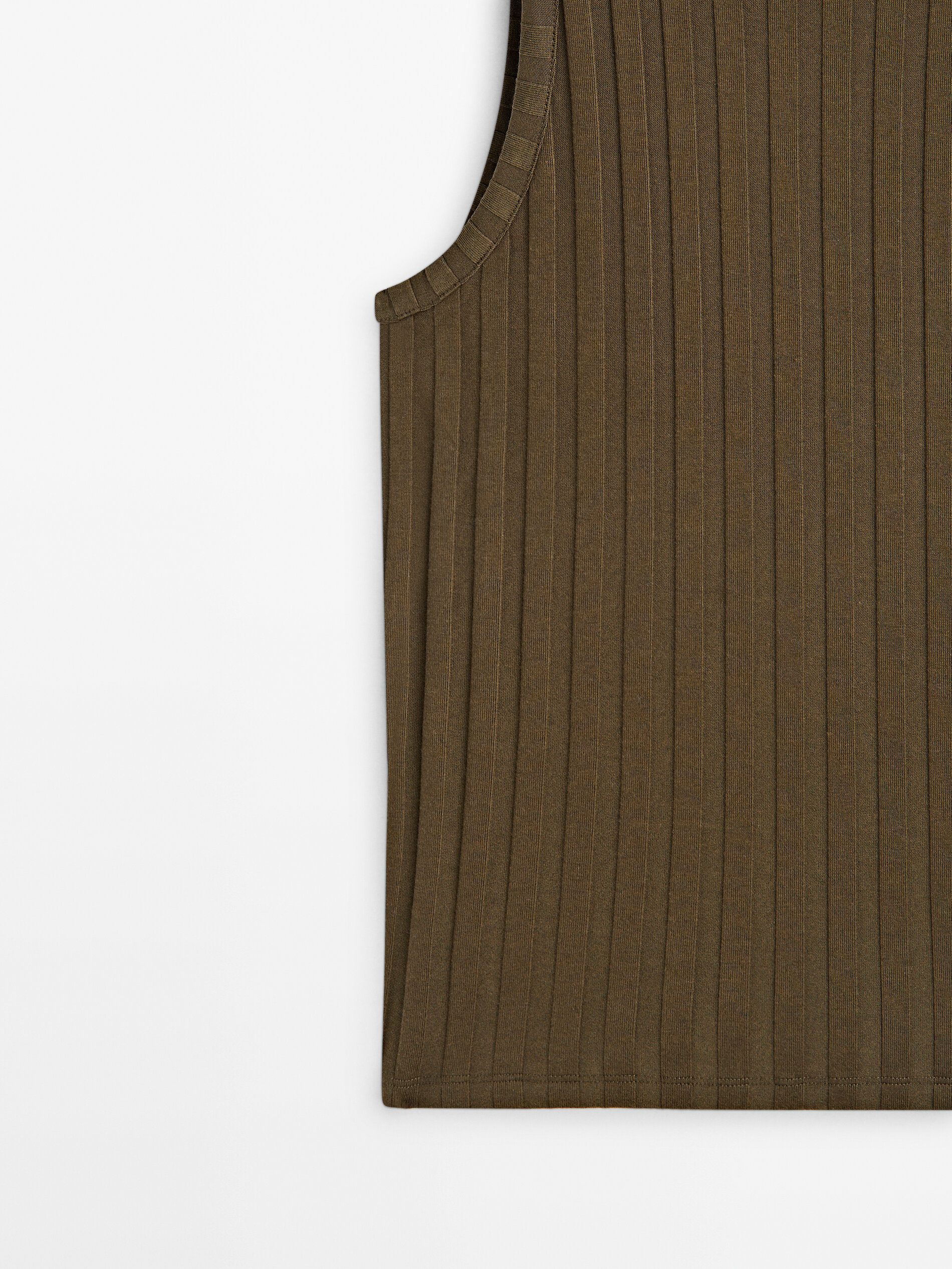 Top canalé ancho tirantes - KAKI