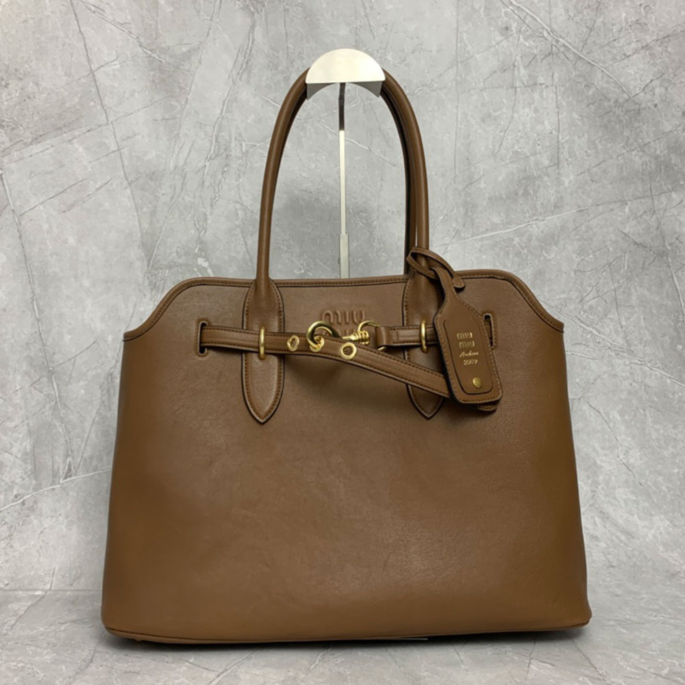 Miu miu Aventure Bag (Replica)