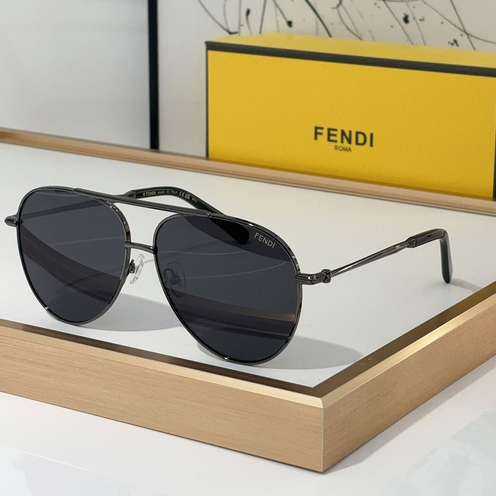 Fendi  Aviator metal Sunglasses Top quality （Replica）