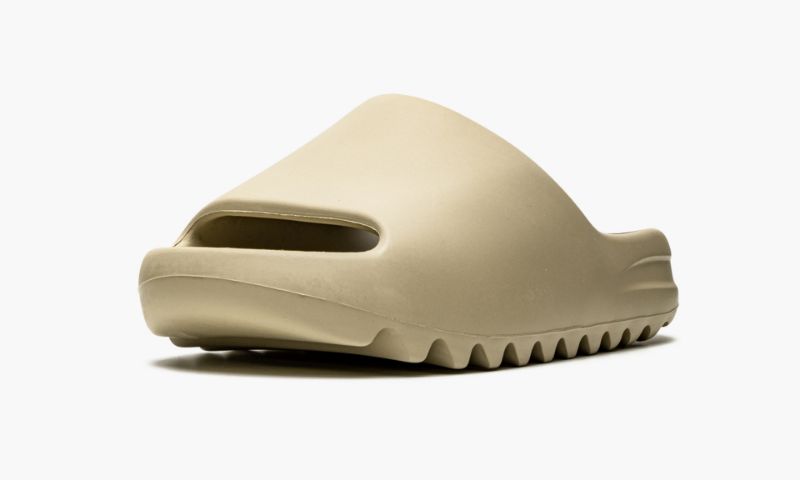 Yeezys Slide “Pure”