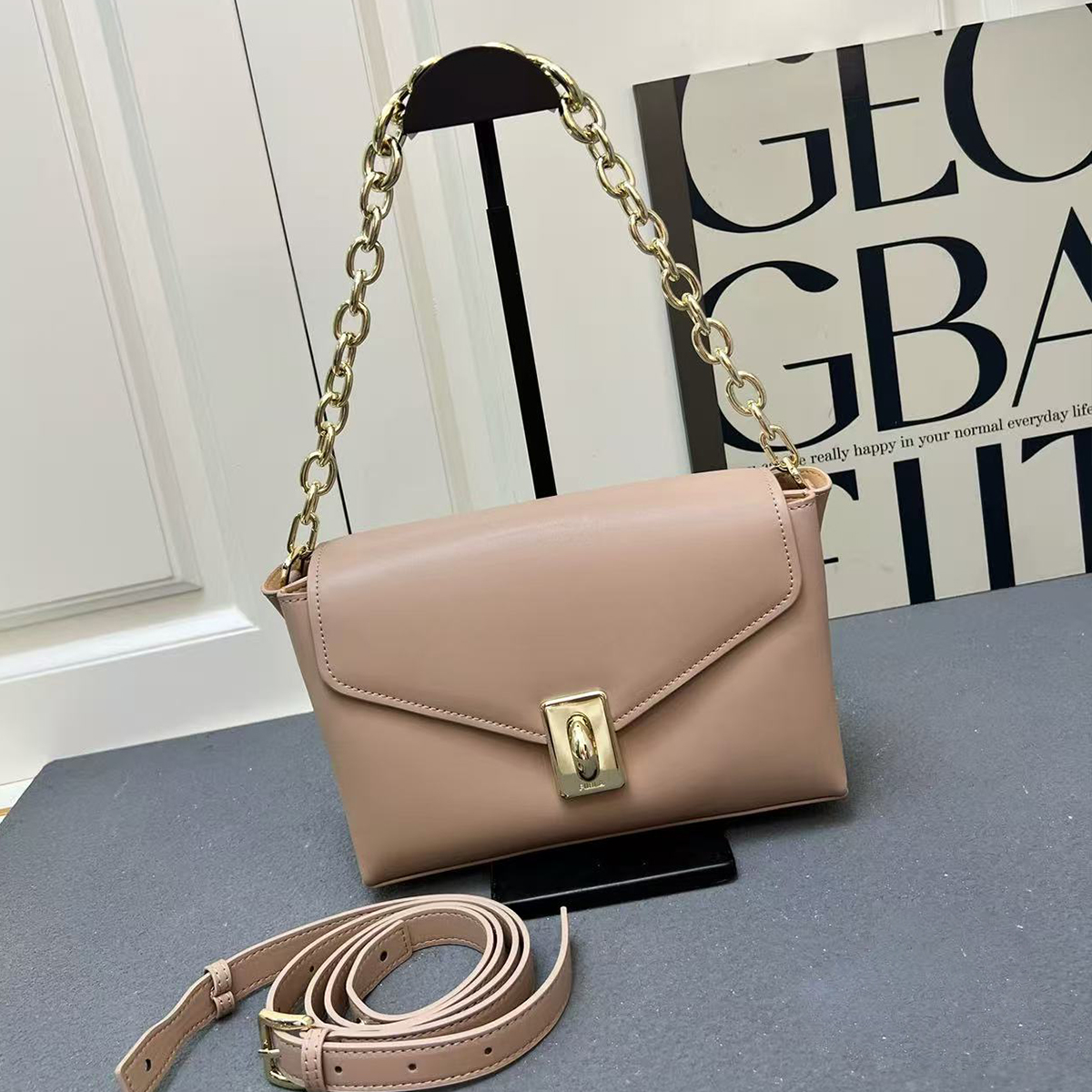 Furla Meridiana Crossbody M(Replica)