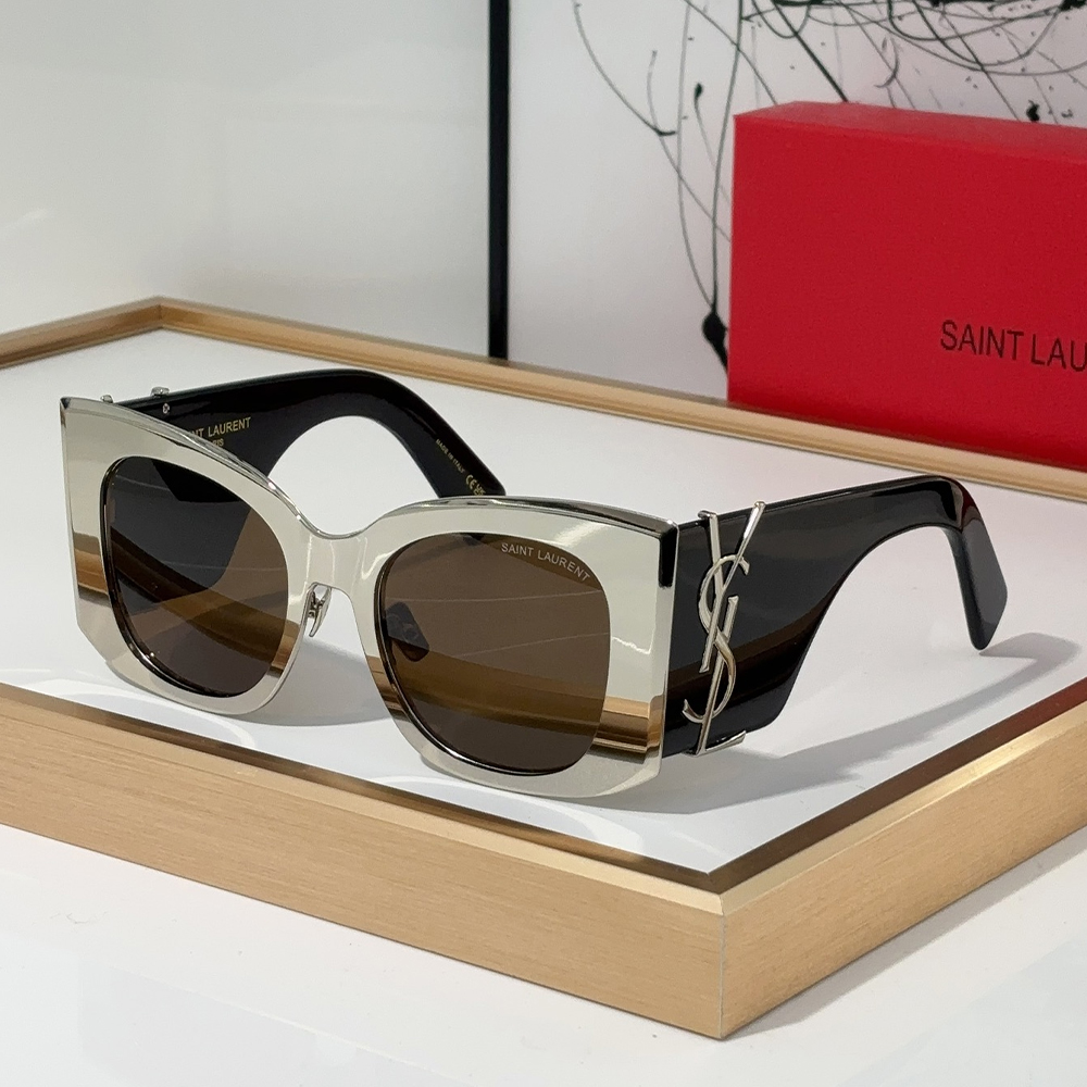Saint Laurent YSL Logo Embellished Sunglasses Top Quality(Replica)