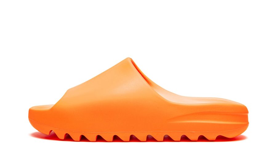 Yeezys Slides “Enflame Orange”
