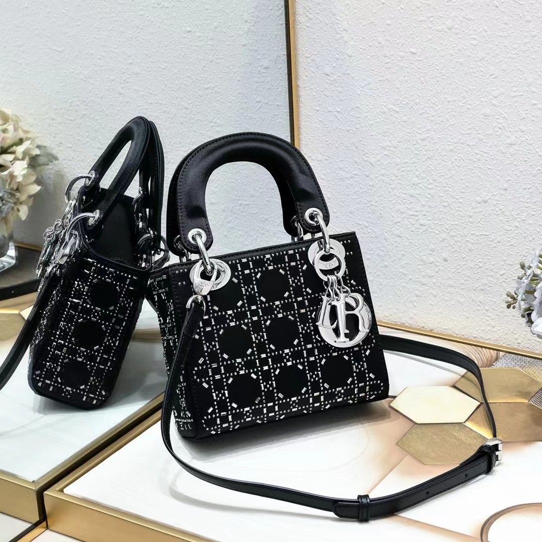 Dior Mini Lady Dior Handbag (Replica)