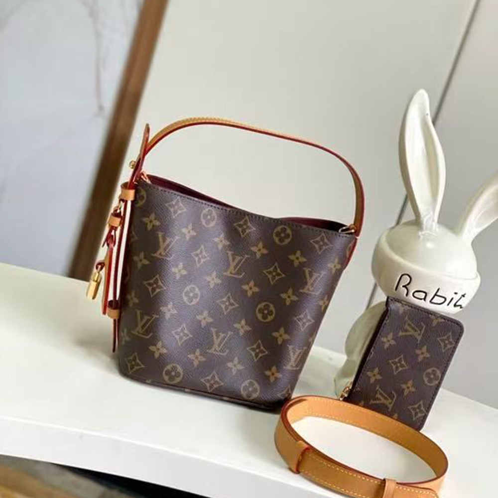 Louis Vuitton All In BB (Replica)