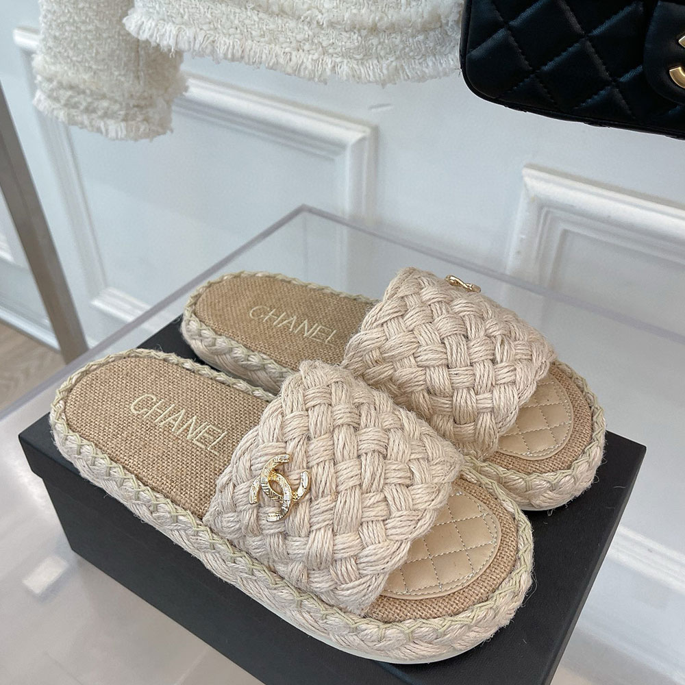 Chanel  All kinds of Woven Fabrics  Sandals Slide（Replica）