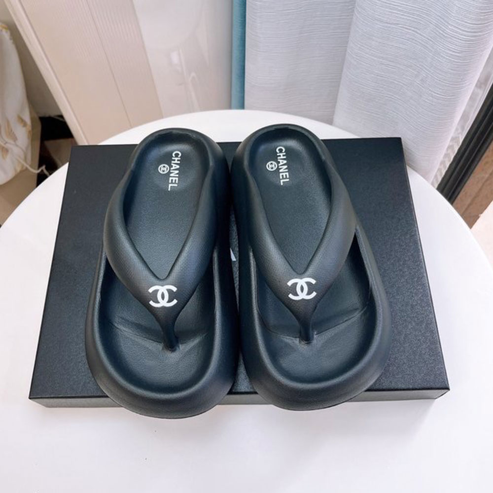 Chanel Thick-soled Beach Flip-flops Slide Sandal (Replica)