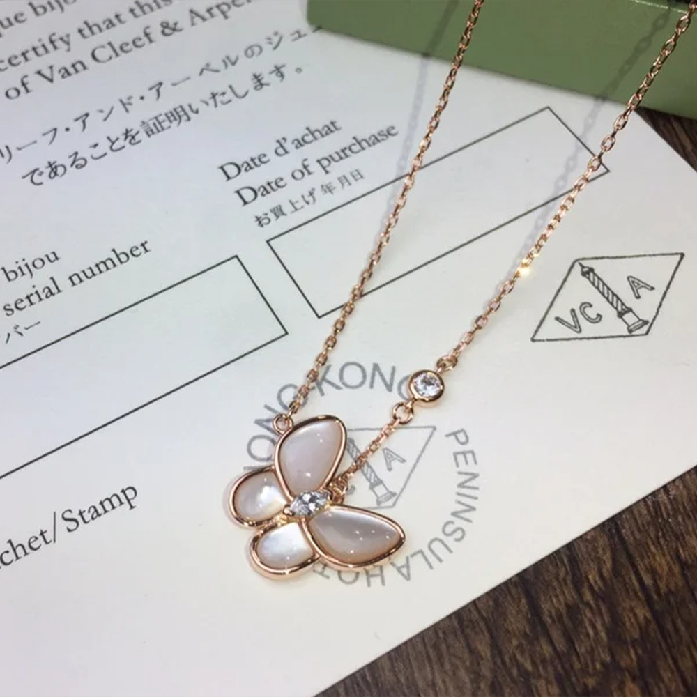 Van Cleef & Arpels Necklace (replica)