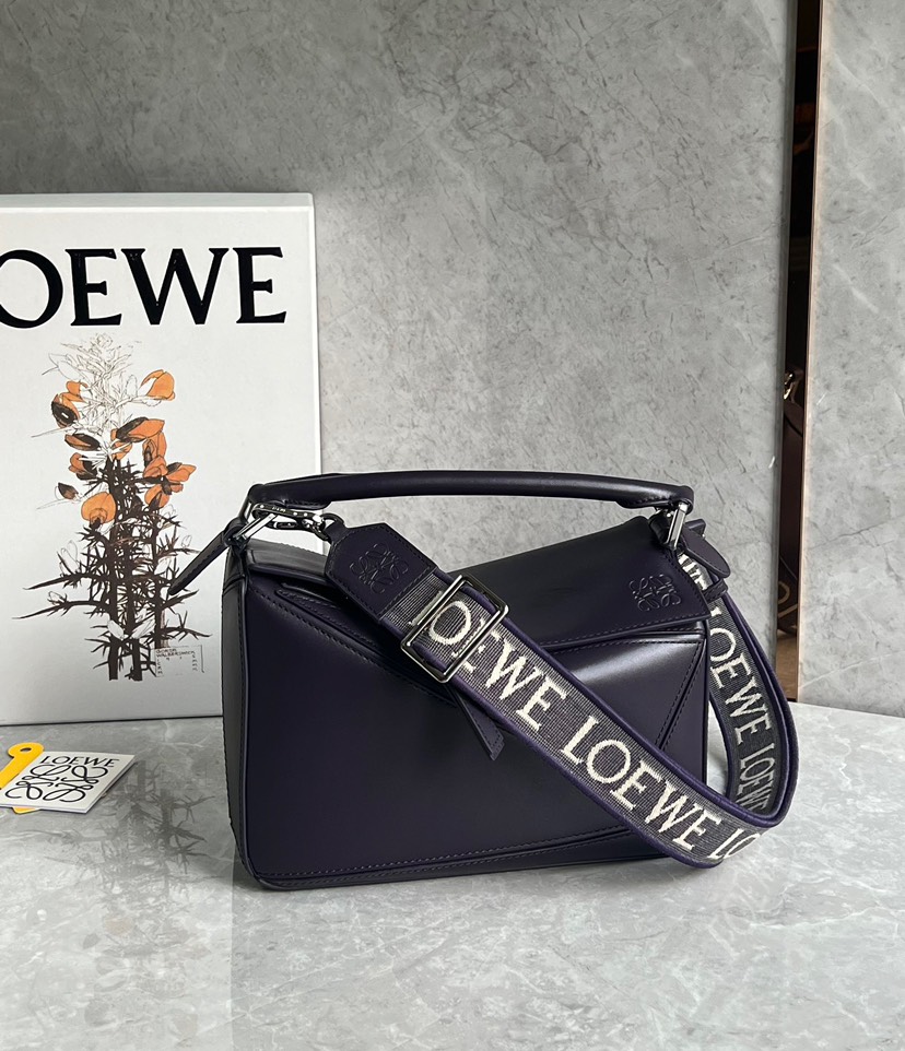 Loewe Small Puzzle Purple(Replica)