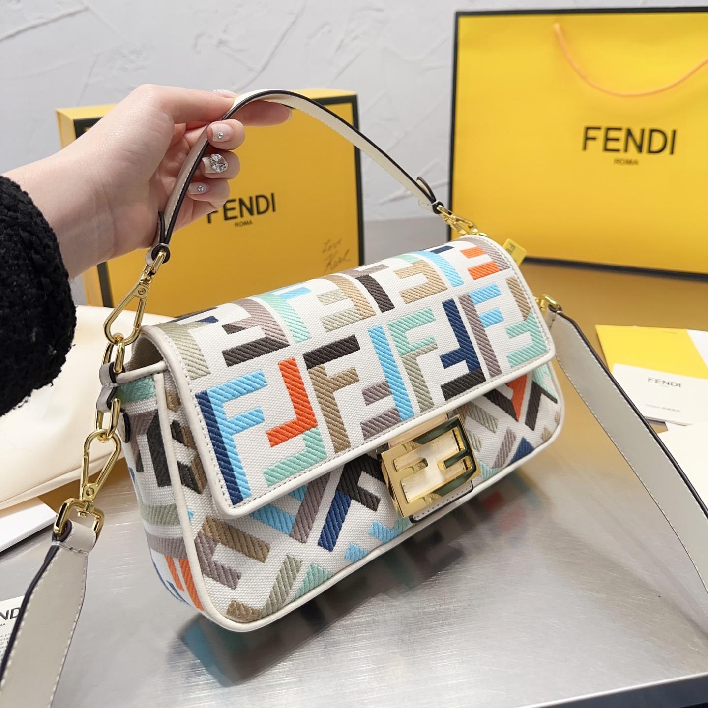 FENDI Baguette Multicolor canvas bag with FF embroidery (Replica)
