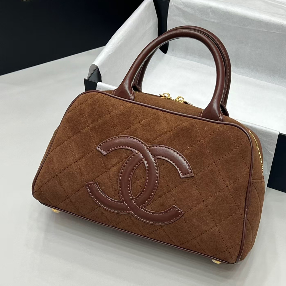Chanel Vintage Suede Bag (Replica)