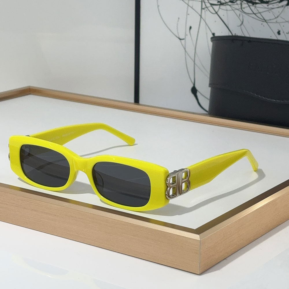 Balenciaga Mirror leg Hollowed Out Logo sunglasses Top quality (Replica)