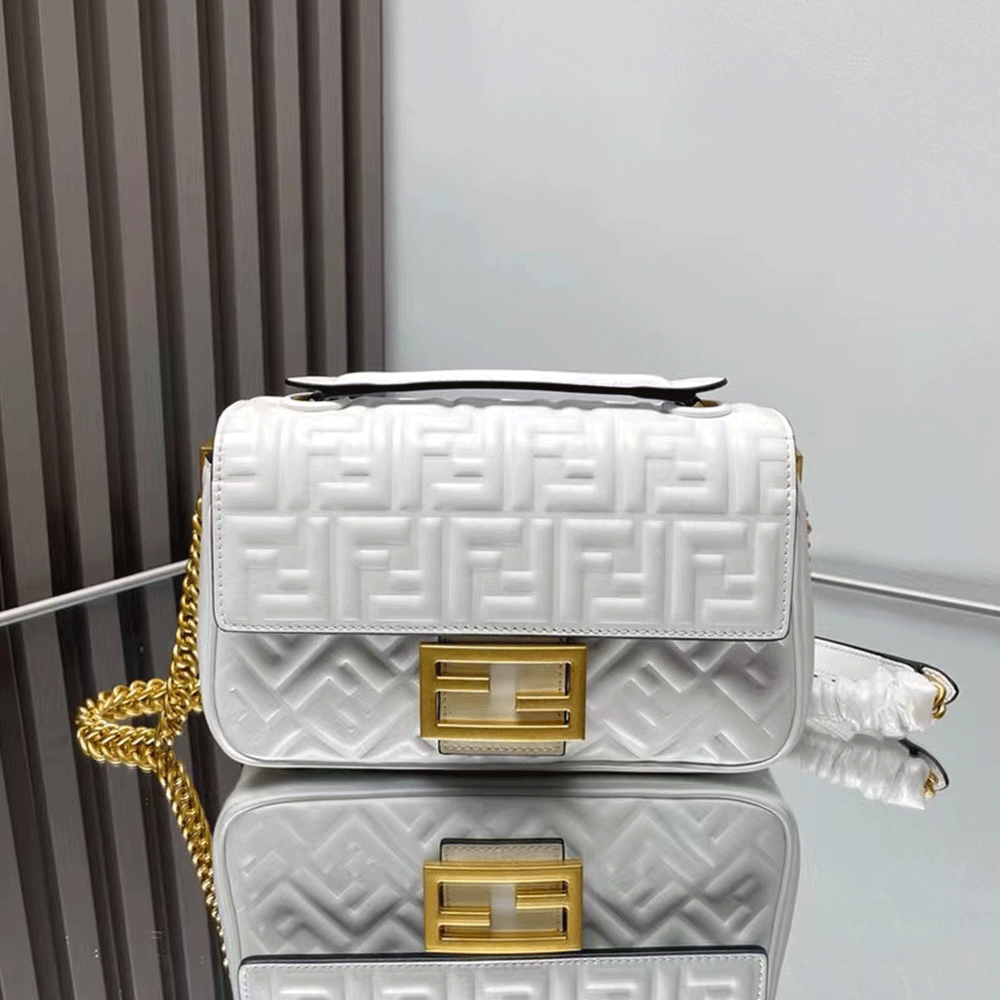Fendi Mid-length Baguette ChainFF Theme Pattern Bag （Replica）
