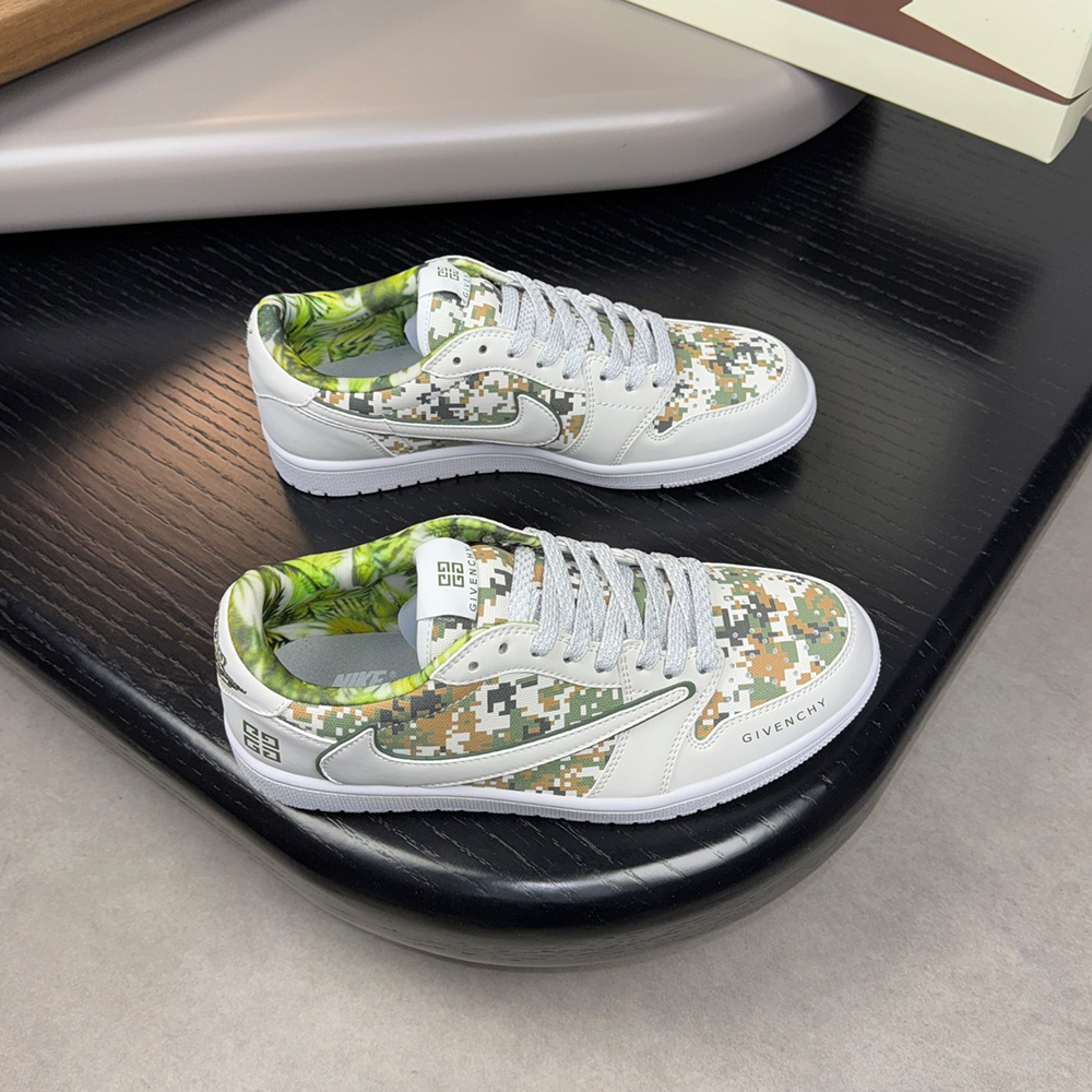 Travis Scott X Nike Air Jordan 1 Low X Givenchy Sneakers (Replica)