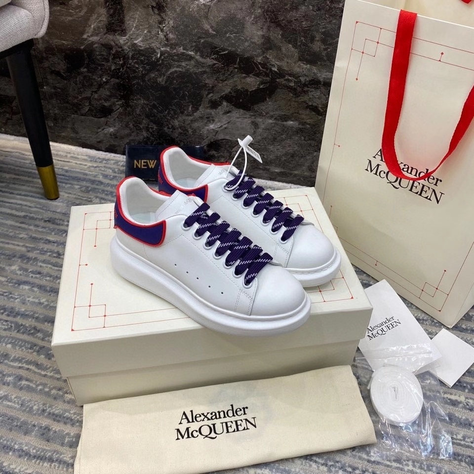 Alexander McQueen‘Larry’sneakers (Replica)