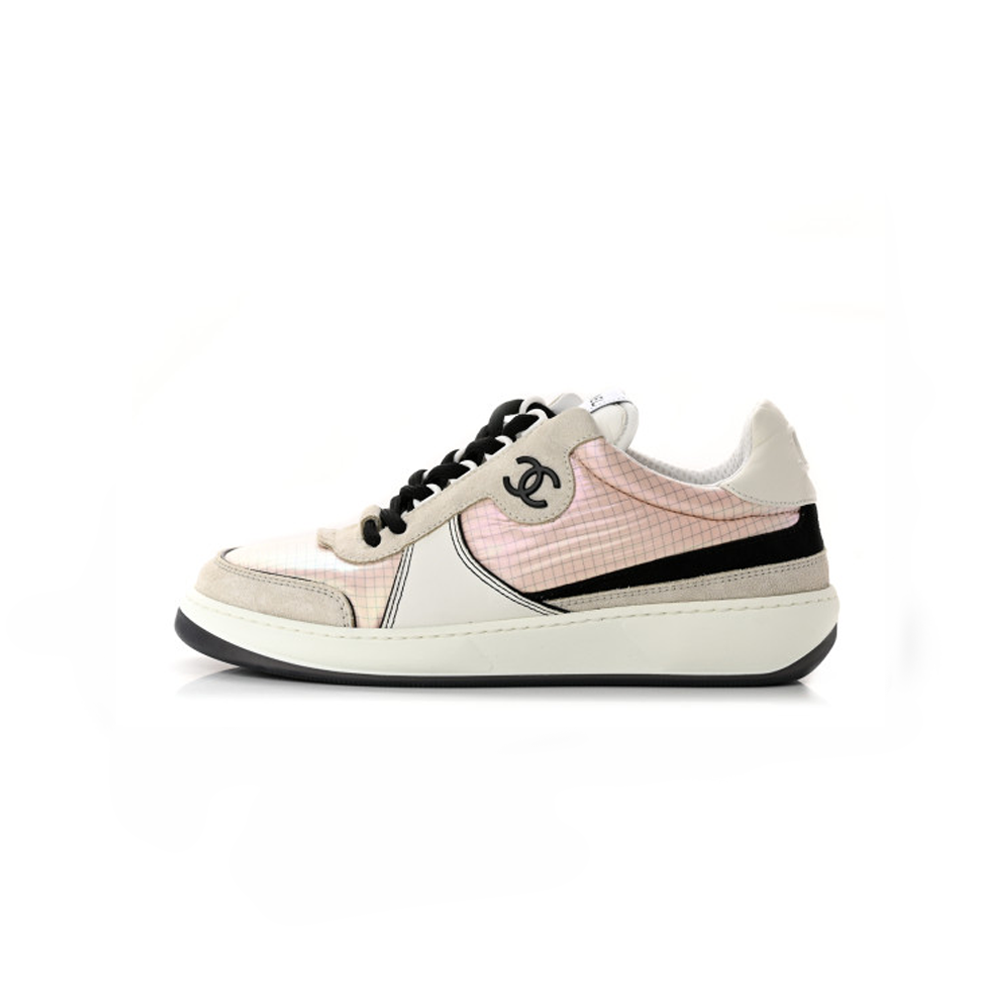 CHANEL Calfskin Suede Crystal Womens CC Sneakers(Replica)