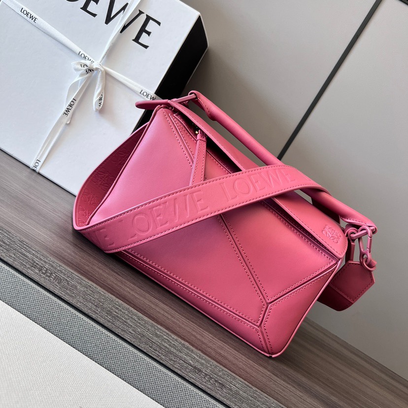 Loewe Small Puzzle Pink(Replica)