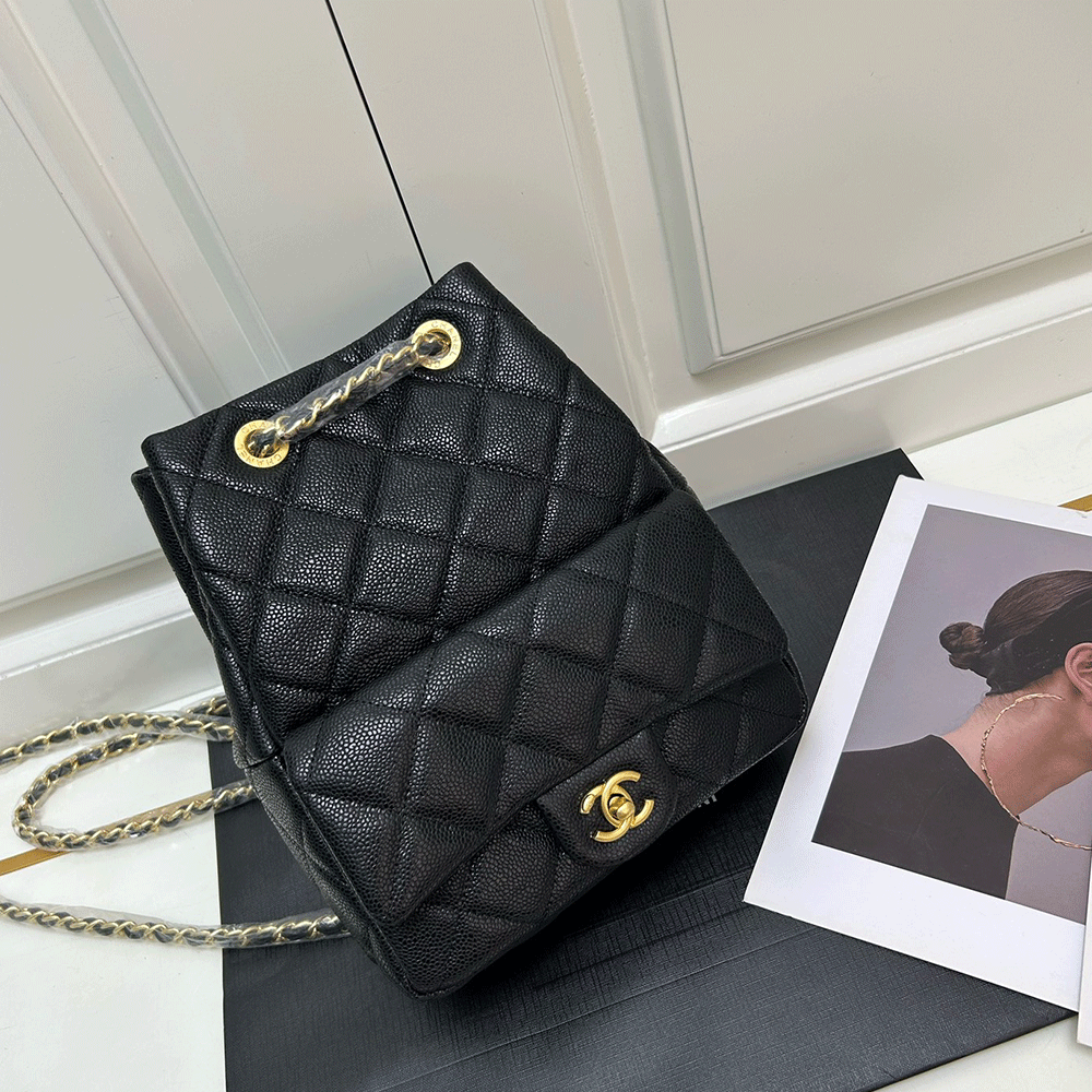 Chanel   Cowhide Bucket Bag （Replica）