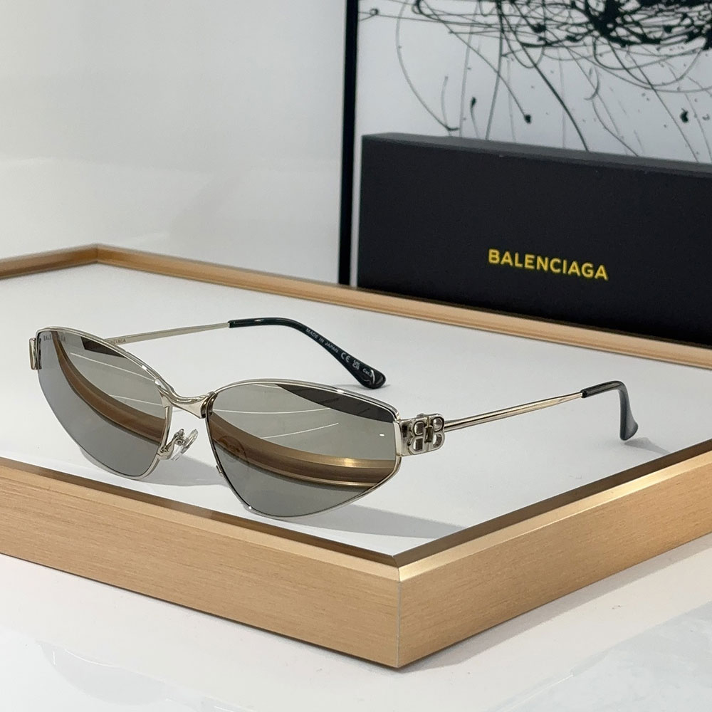 Balenciaga Metal Thin Mirror leg Strap Logo sunglasses Top quality (Replica)