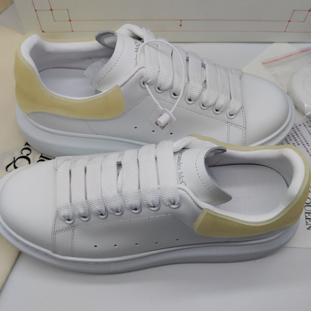 Alexander McQueen‘Larry’sneakers  (Replica)