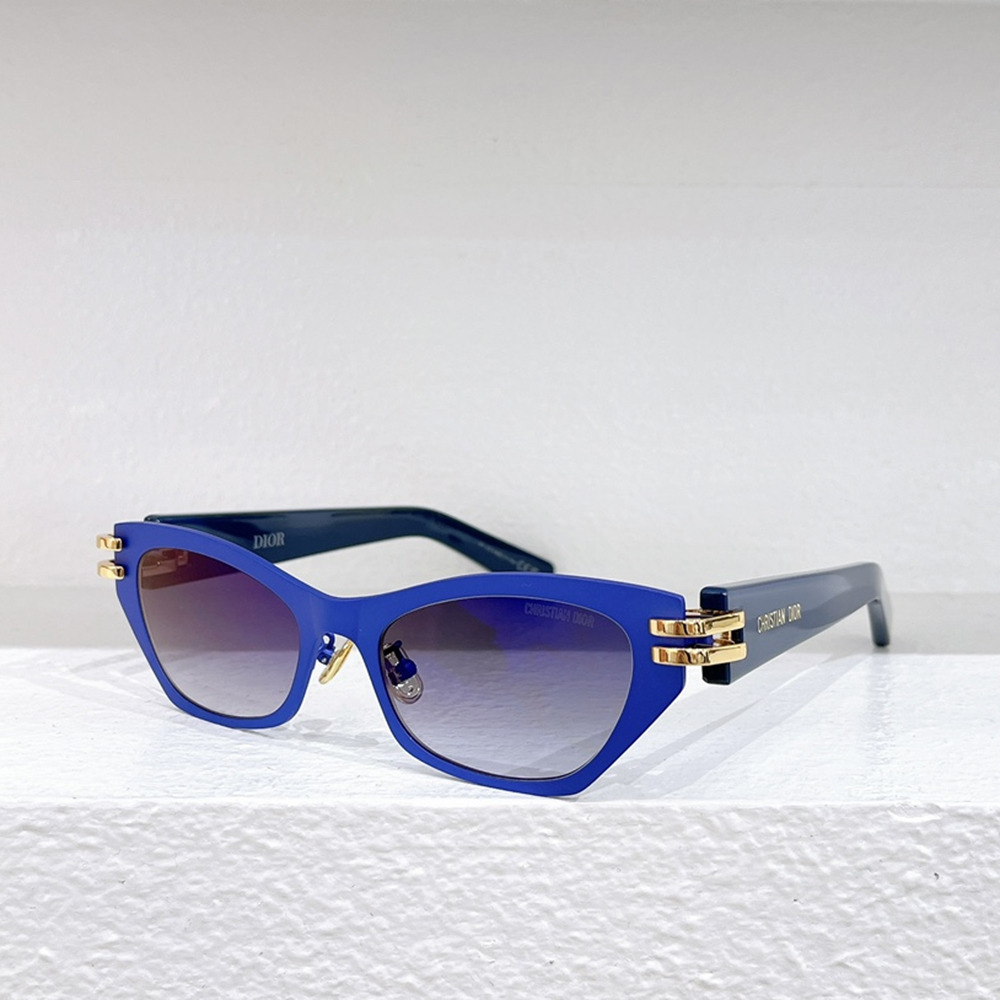 Dior Metal Letter Logo Sunglasses Top Quality (Perfect Replica)