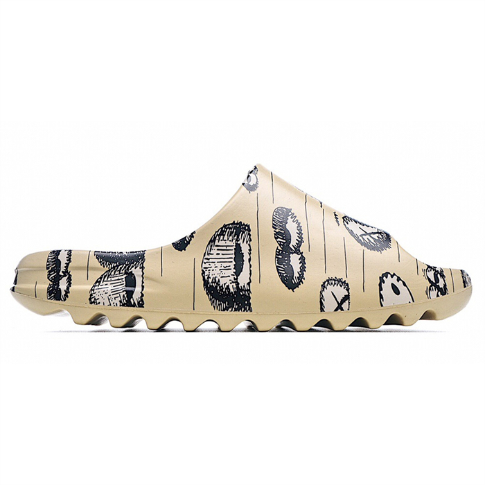 Yeezy Slides Kaws FW6355