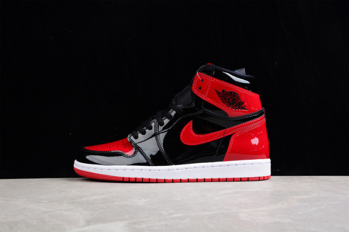 AIR JORDAN 1 HIGH OG BRED PATENT 555088-063