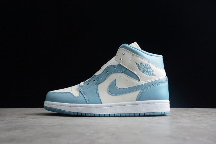 Air Jordan 1 Mid UNC BQ6472-141