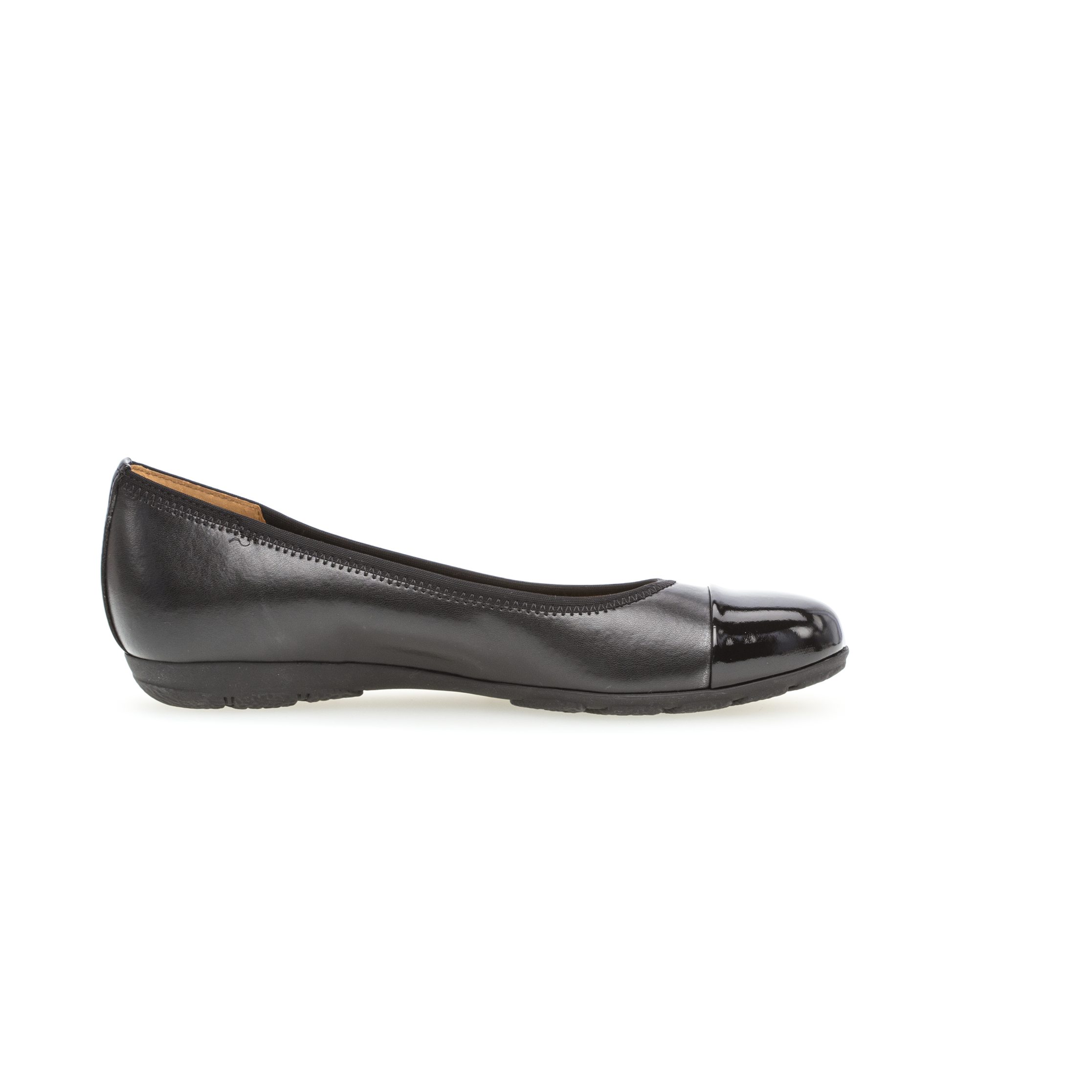 24.161 - CAP TOE BALLET FLAT