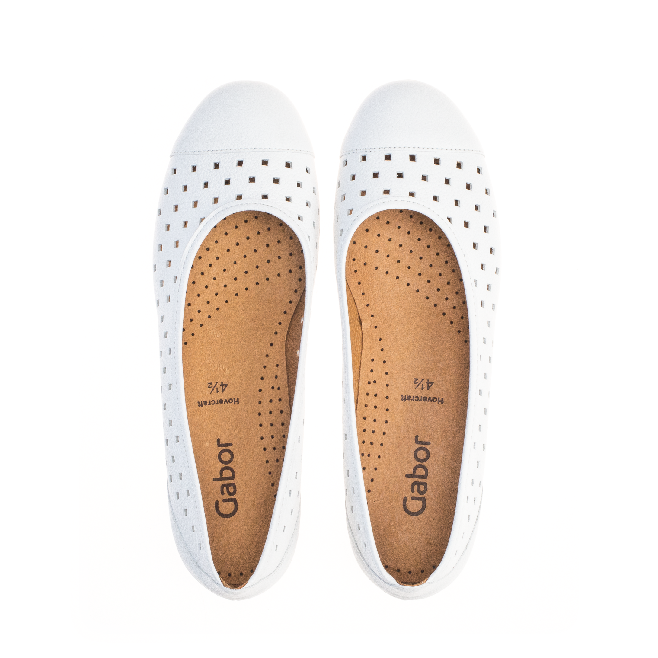 24.169 - CAP TOE PERFORATED BALLET FLAT