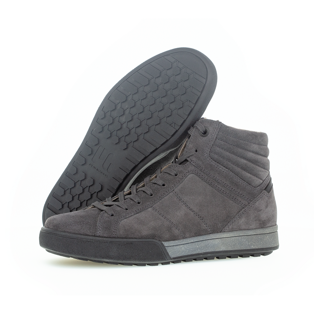 1025.11 - MEN HIGH TOP SNEAKER