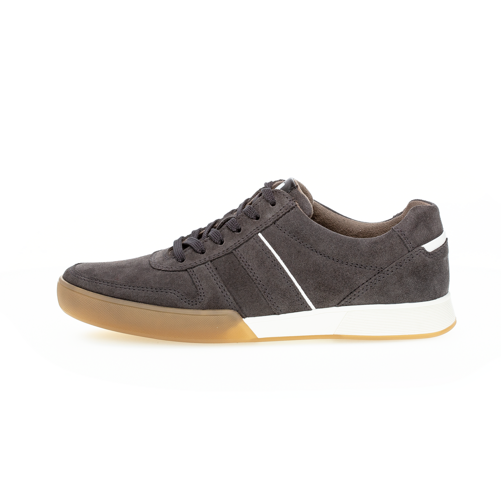 1008.10 - MEN RETRO SNEAKER