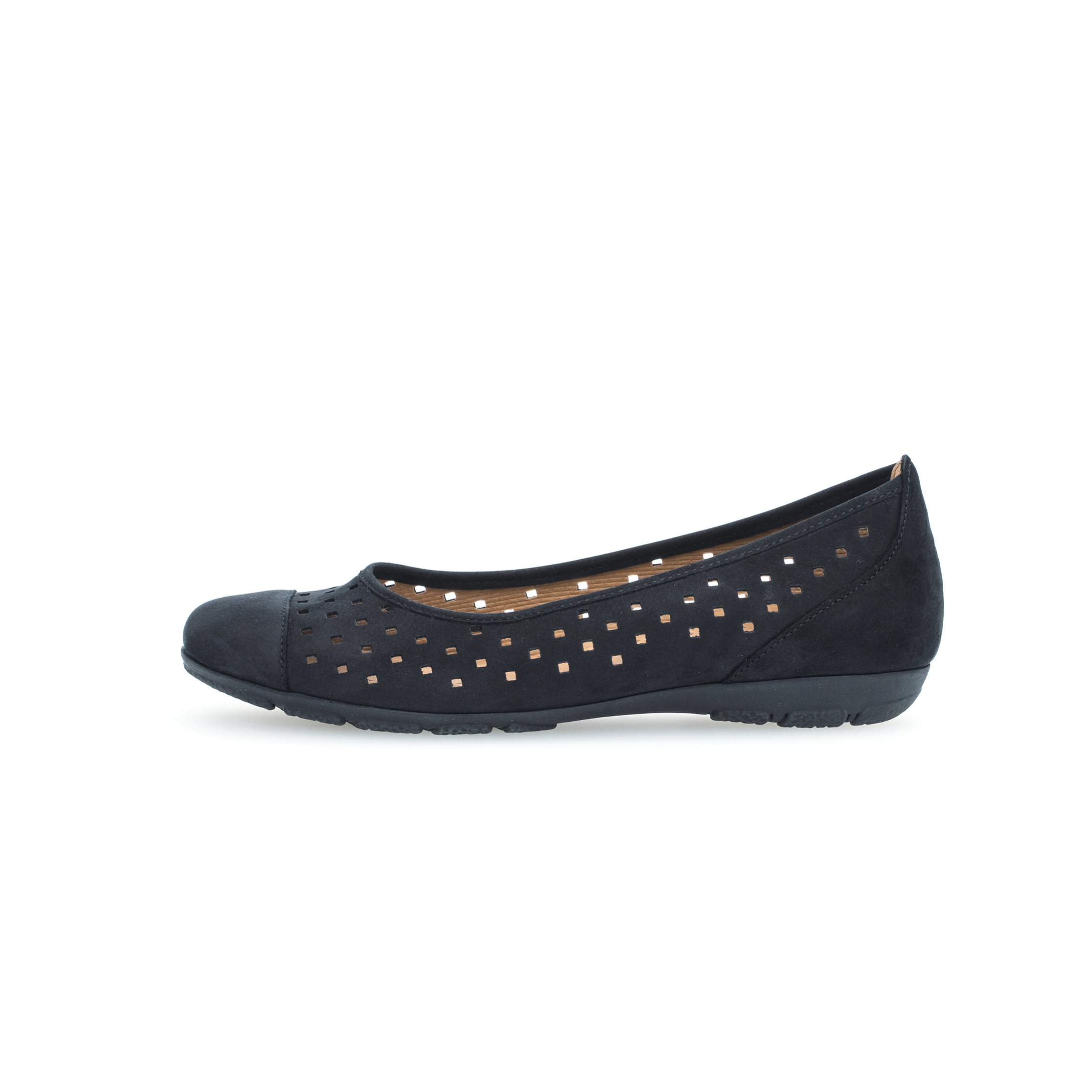 24.169 - CAP TOE PERFORATED BALLET FLAT