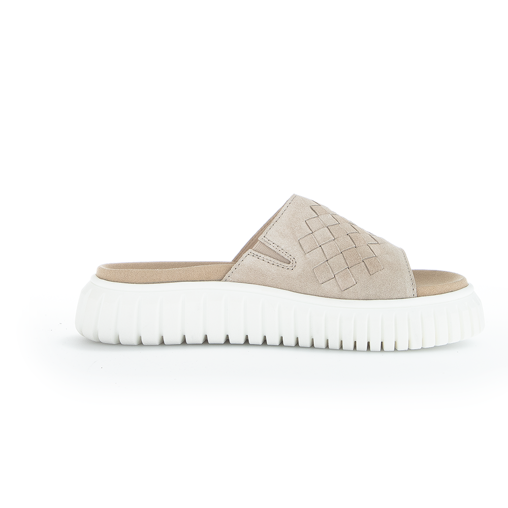 83.770 - SLIP-ON SANDAL