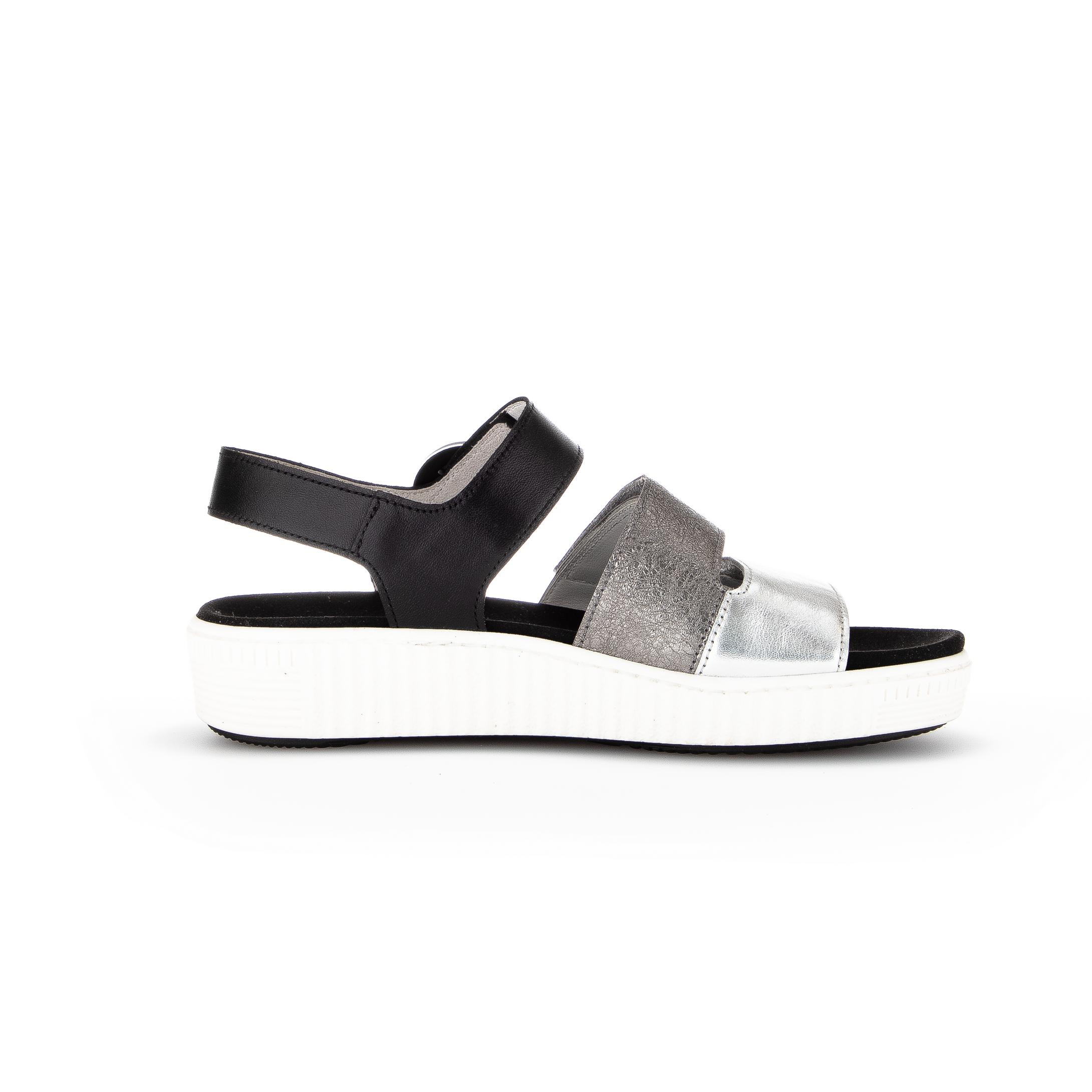 83.601 - 3 STRAP VELCRO SANDAL