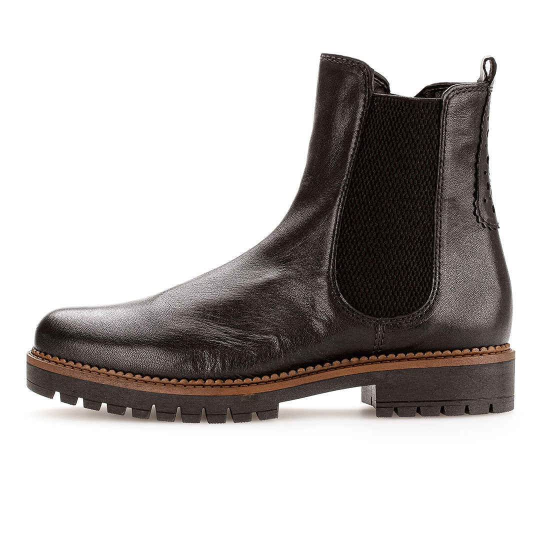 GABOR Black leather boot with width H,