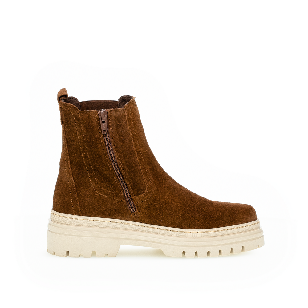 71.720 - CHELSEA LUG ANKLE BOOT