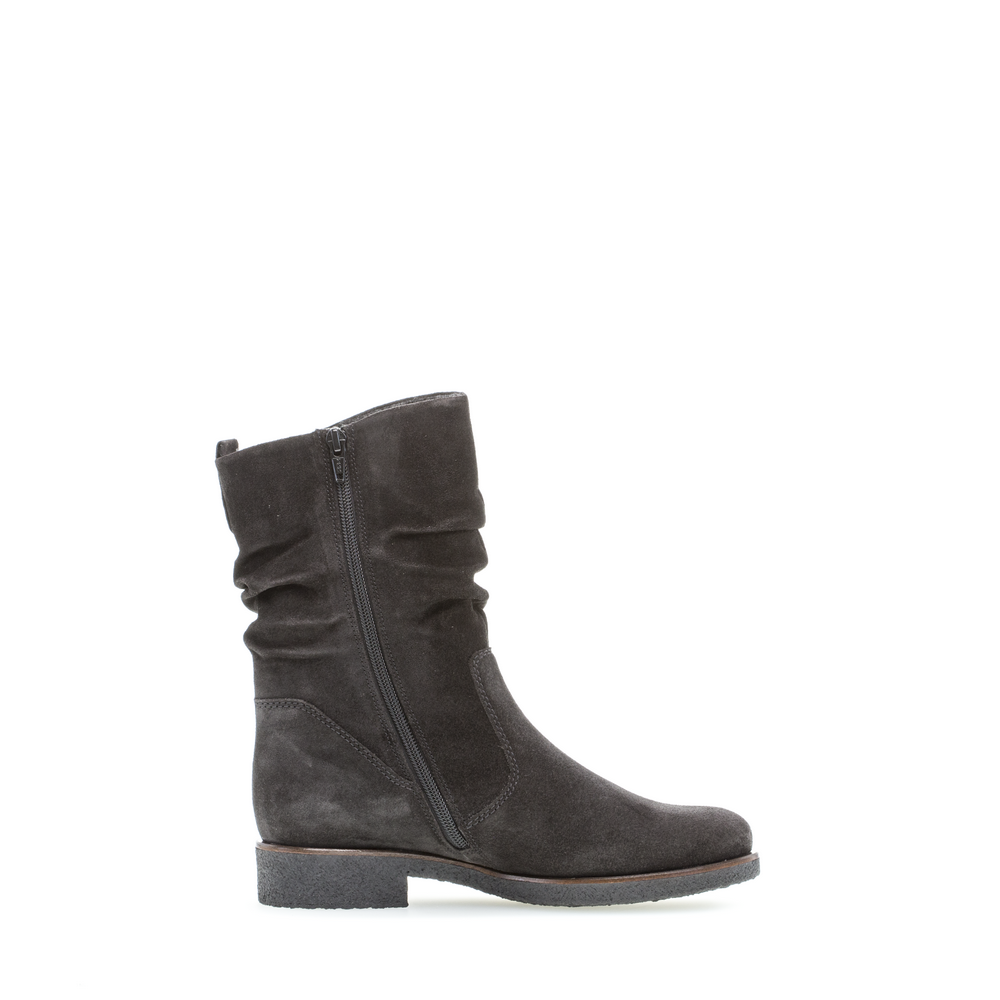 52.703 - SLOUCH BOOT
