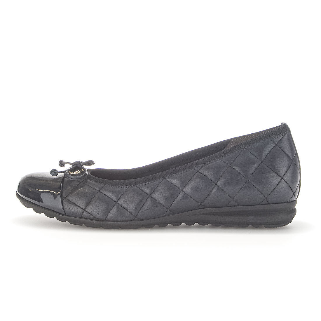 GABOR Blue leather ballerina with patent toe,