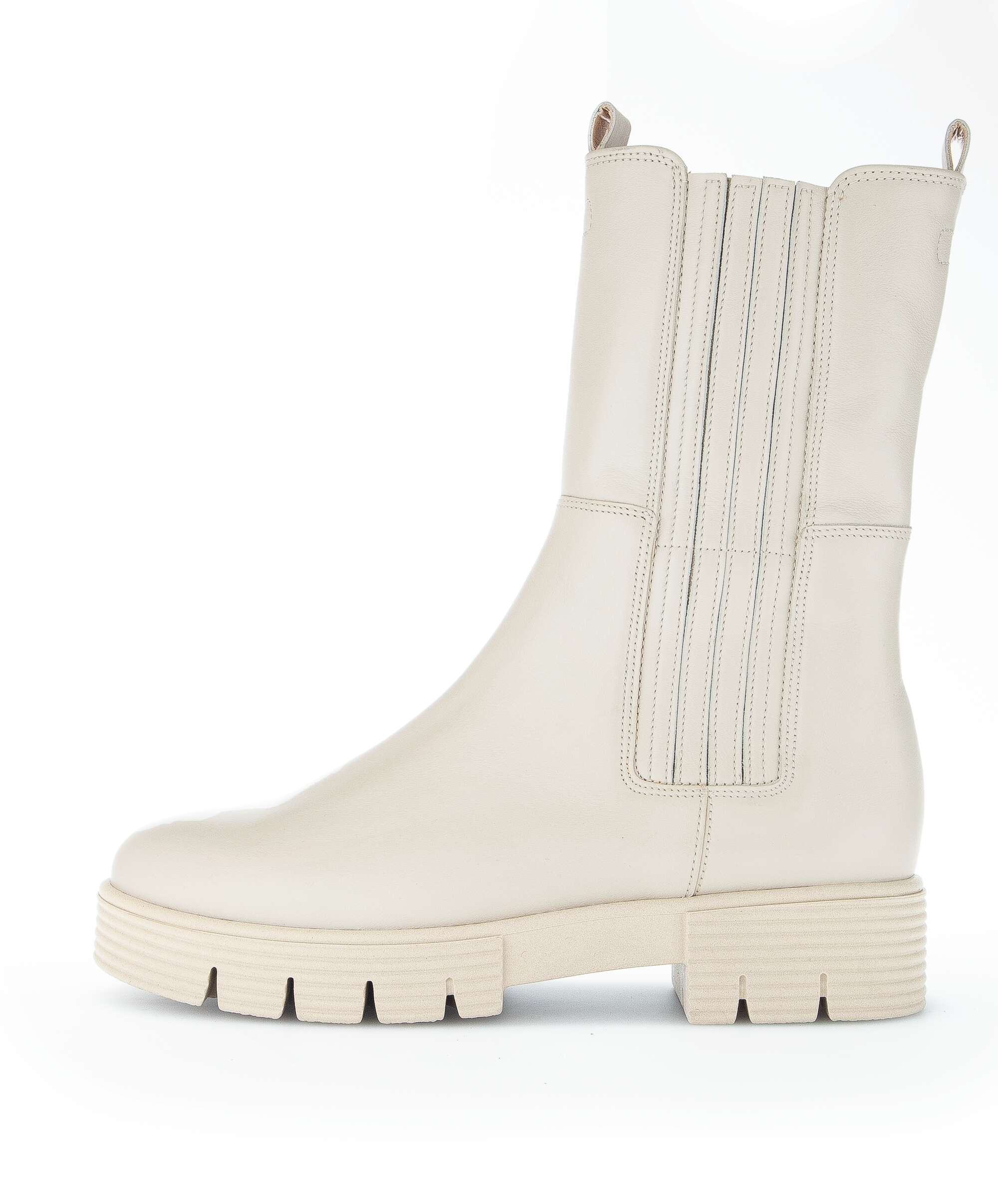 Chelsea boot white
