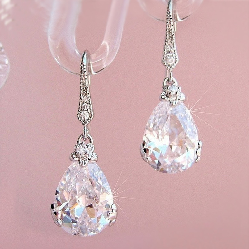 Water Drop Earrings Women's Simple and Versatile Earrings