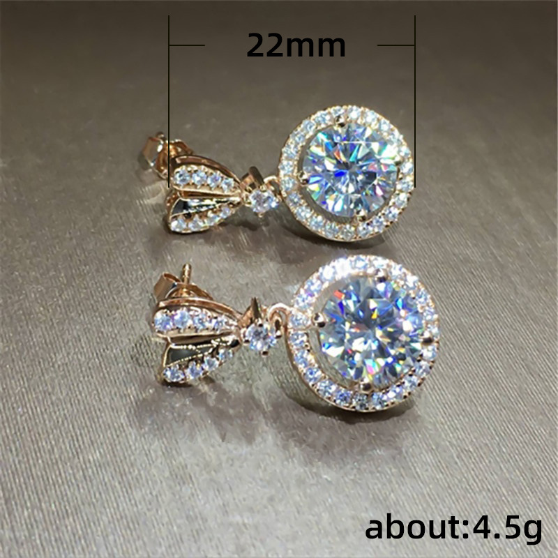 Exquisite women's heart-shaped large earrings and studs