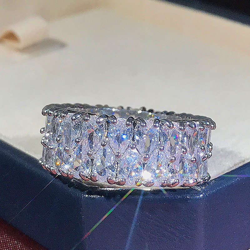 Double drainage drop shaped ring