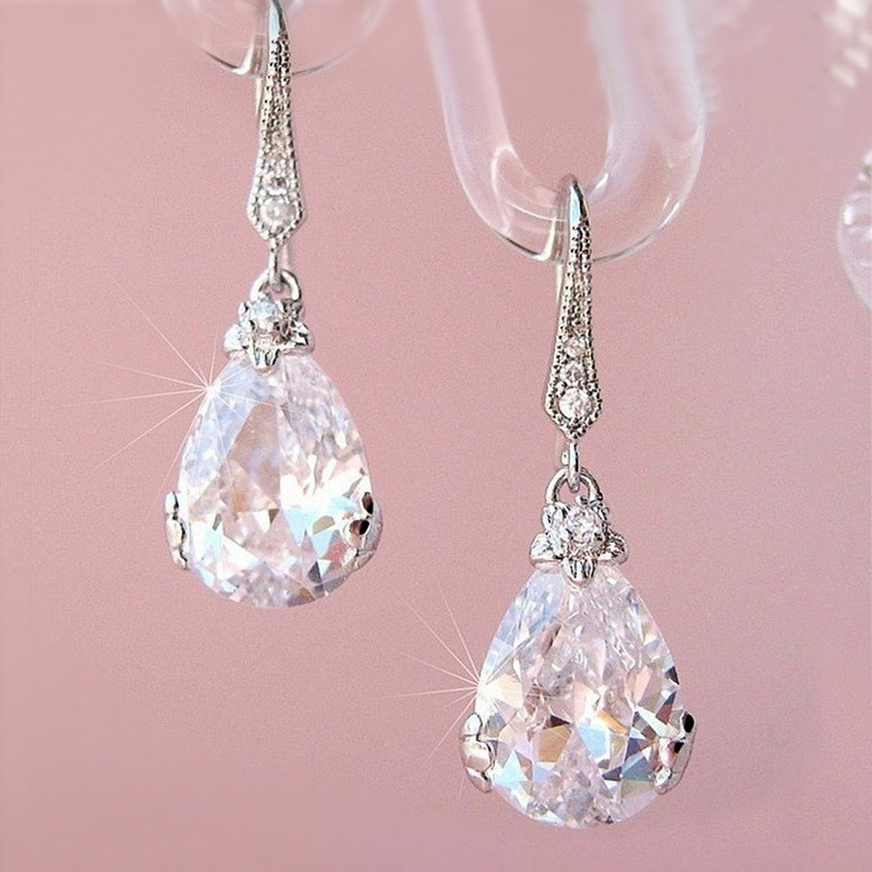 Water Drop Earrings Women's Simple and Versatile Earrings