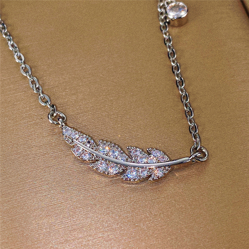Copper inlaid pendant feather leaf clavicle chain