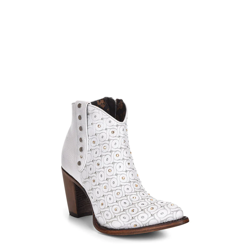Cuadra Women's Handwoven White Studded Bootie