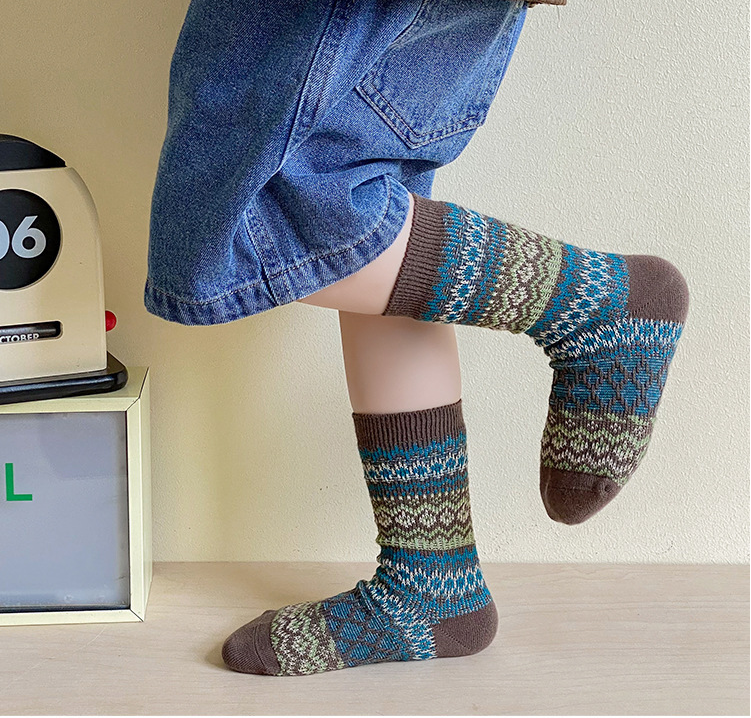 Three pairs of combed cotton breathable vintage children's socks