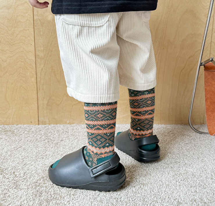 Three pairs of combed cotton breathable vintage children's socks