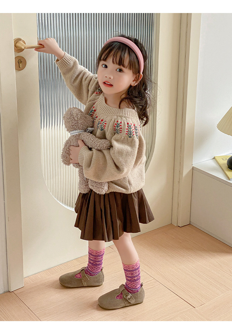 Three pairs of combed cotton breathable vintage children's socks