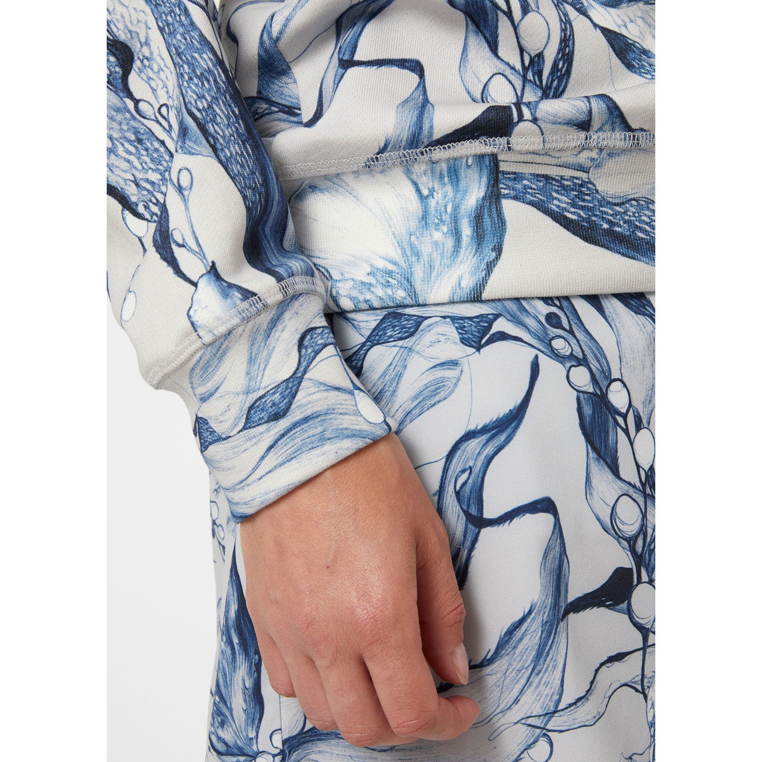 Women's HH® Logo Crew Sweatshirt Esra